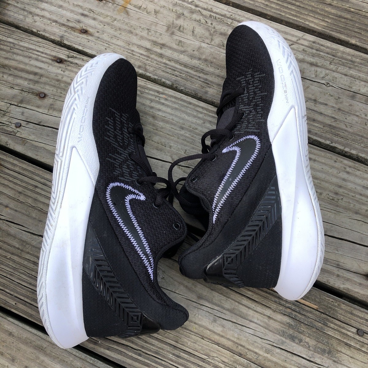 Nike Kyrie Flytrap II Black White Basketball Sneakers AO4436-001