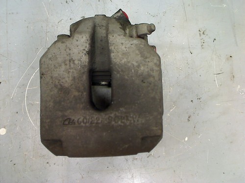 E39 520I Touring Bremssattel Sattel Vorne Rechts 60/22/296 BMW E39 520i touring