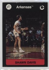 1991-92 Collegiate Collection Arkansas Razorbacks Shawn Davis #4 0q3