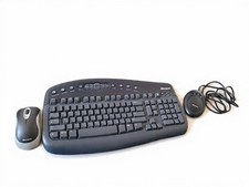 Microsoft Wireless Multimedia Keyboard 1.1 Model 1014 w Receiver Optical Mouse