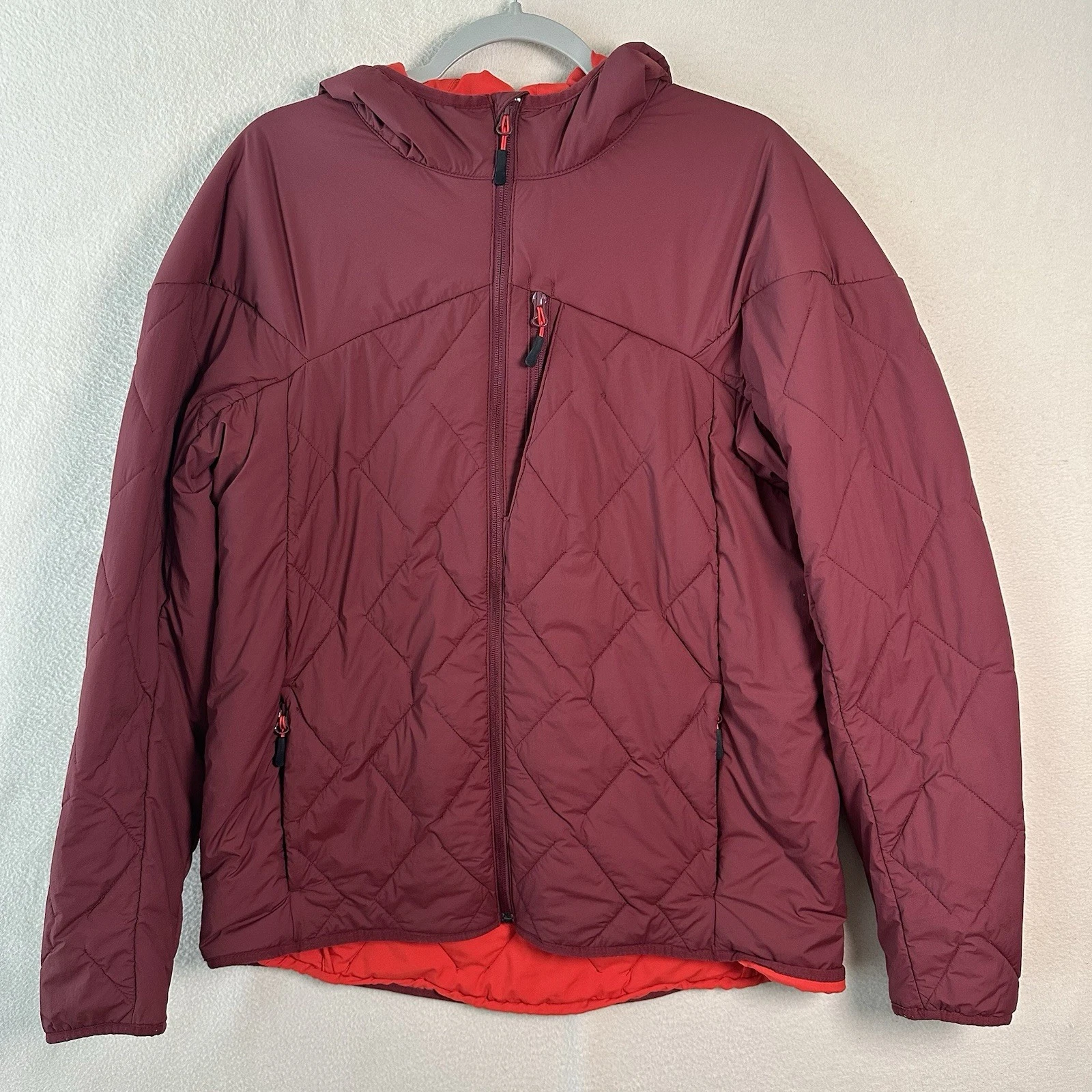 Duluth Trading Co. Puffer Chore Coat Mens L Jacket Hooded Red Quilted Insulated