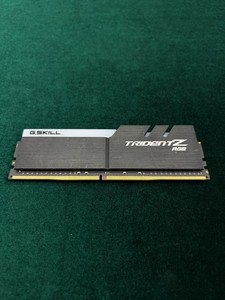 RAM G.SKILL Trident Z RGB 1 MODUL 32GB DDR4-4400