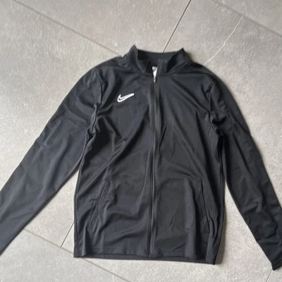 Nike Dri-Fit Herren Trainingsjacke Schwarz XL mit durchgehendem Reißverschluss - Bild 1 von 3