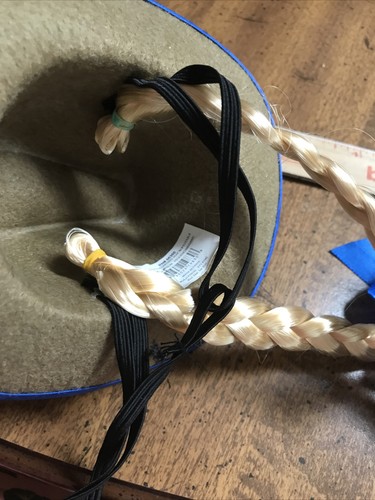 Zwei Rubies Pet Shop Boutique Hund Serape & Sombrero Hut Größe S/M PLUS andere Hüte - Bild 10 von 16