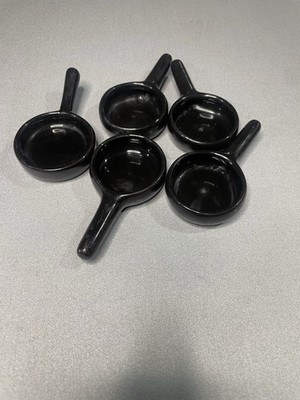 5 Mini Black Ceramic Pan Figurines. Unsigned.