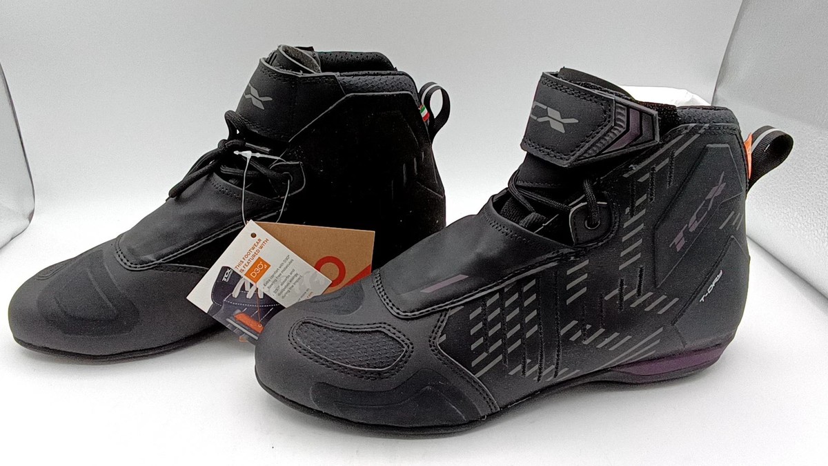 TCX BOOTS 20277T9513W-001-40 TCX R04D Lady Waterproof Shoe Black
