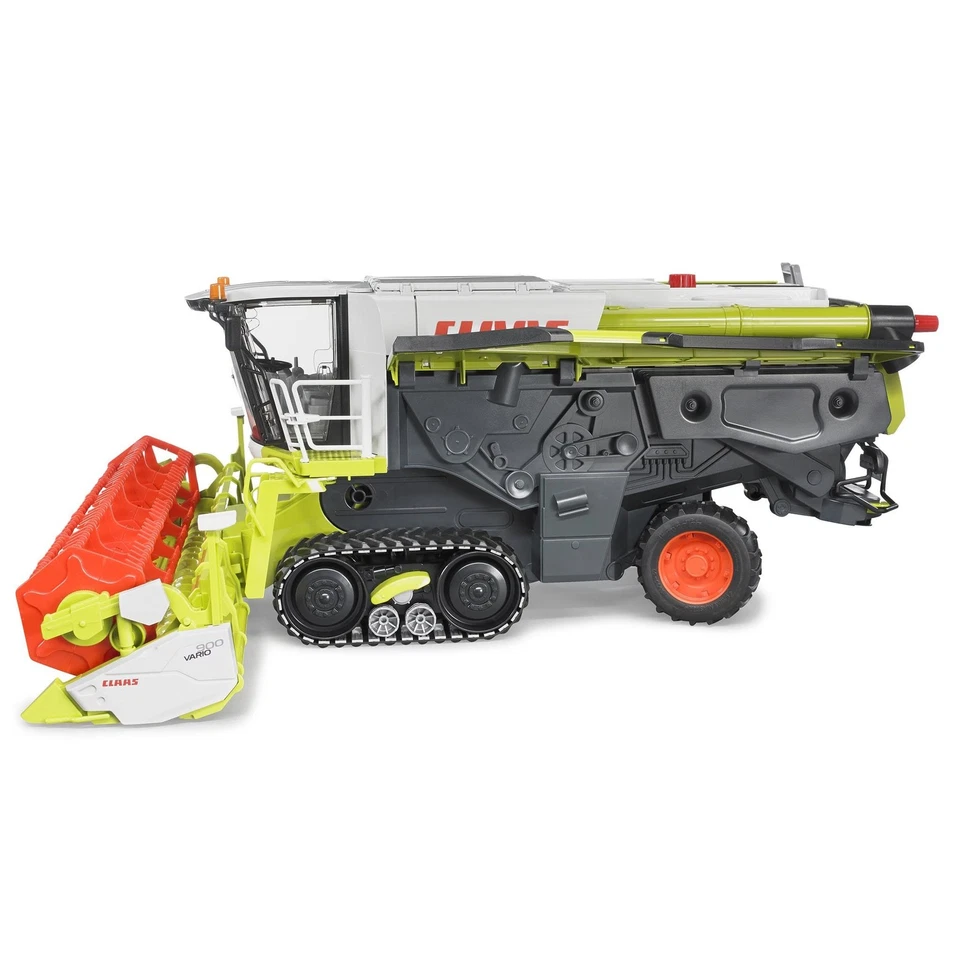 1/16 Claas Lexion 780 Terra Trac Combine With Header & Transporter Bruder 02119 - Image 4 of 4