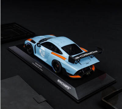 MINICHAMPS 1/18 Porsche 935/19 Alloy metal Model Car Diecast