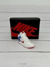 High Top Dunk mini Sneaker Keychain with Shoe Box 3D Gift/Charm High Quality