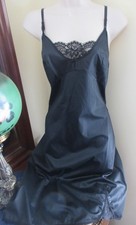 vtg WARNER'S BLACK NYLON tailored full slip nightgown size 38 A bust 41" USA