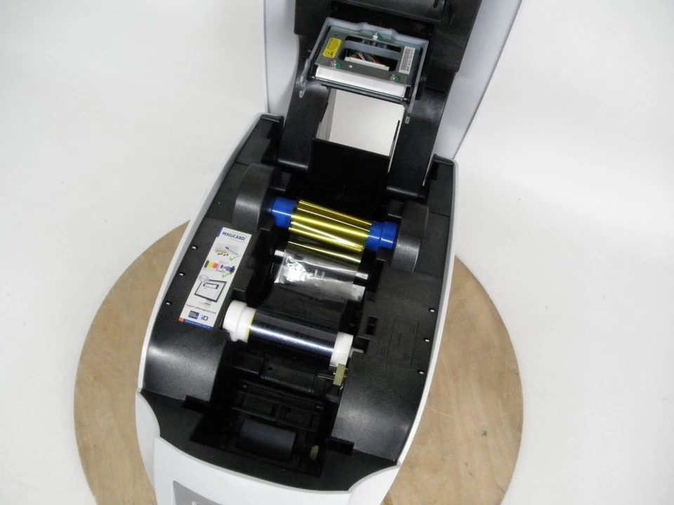 Magicard Enduro 3E STD Color Card Printer - No Rear Card Tray, NO Power Supply - Image 4 of 4
