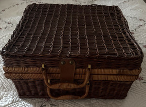 Vintage Picnic Wicker Basket Rattan & Fabric Lined with Plaid Design And Straps