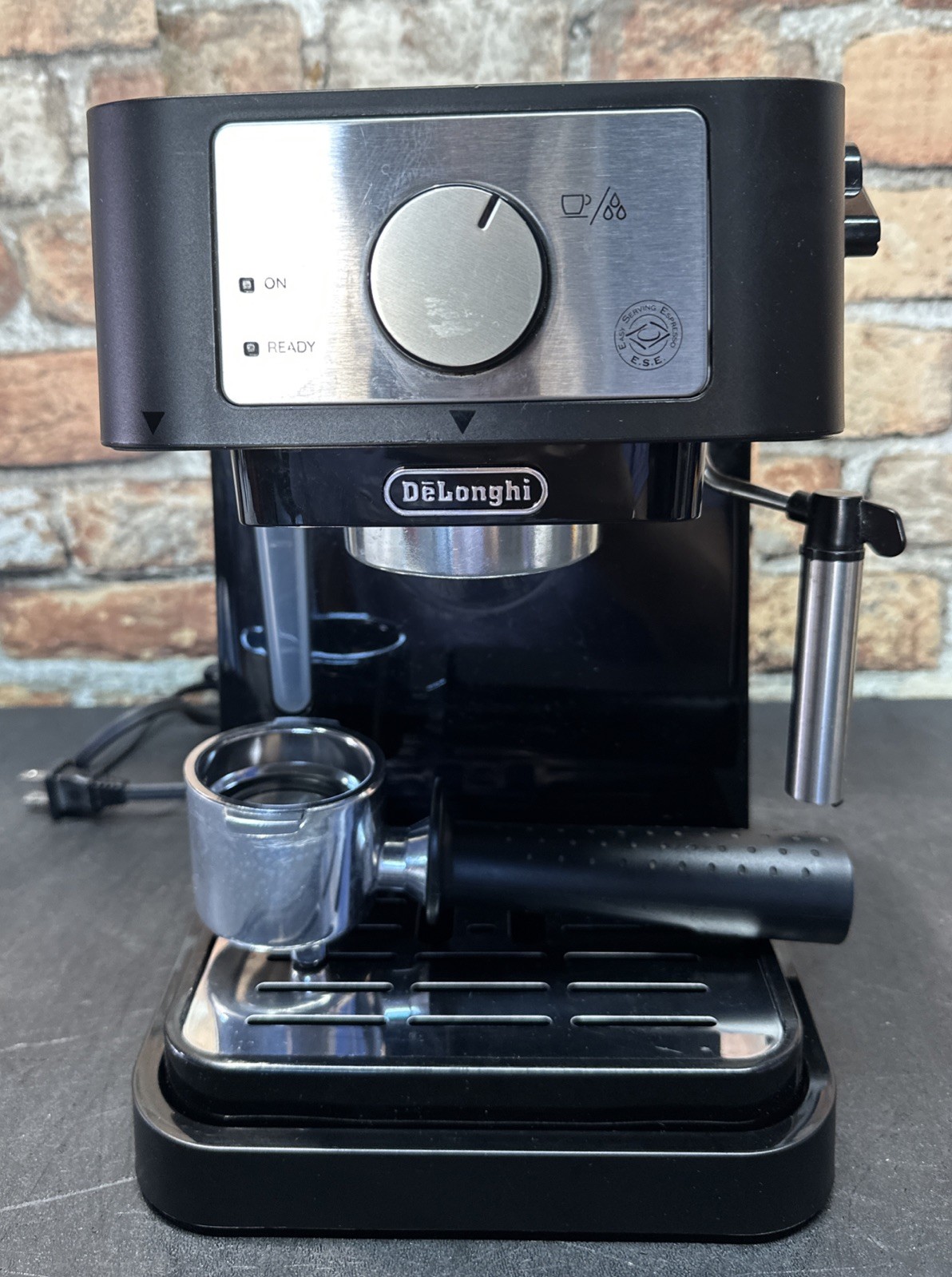 De'Longhi EC260BK Stainless Steel Espresso Machine Black