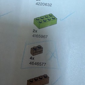 Lego 10667 Junior 99% Complete w/ Instructions and Tote Box