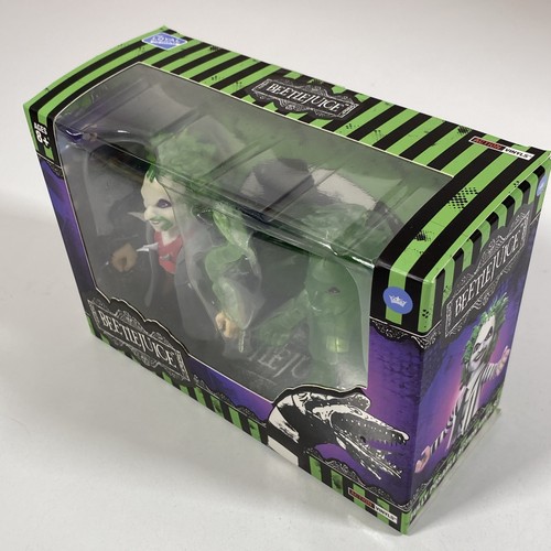 Beetlejuice Action Figures Thorny & Lydia Poseable Vinyl Twin Pack NEW - Picture 4 of 6