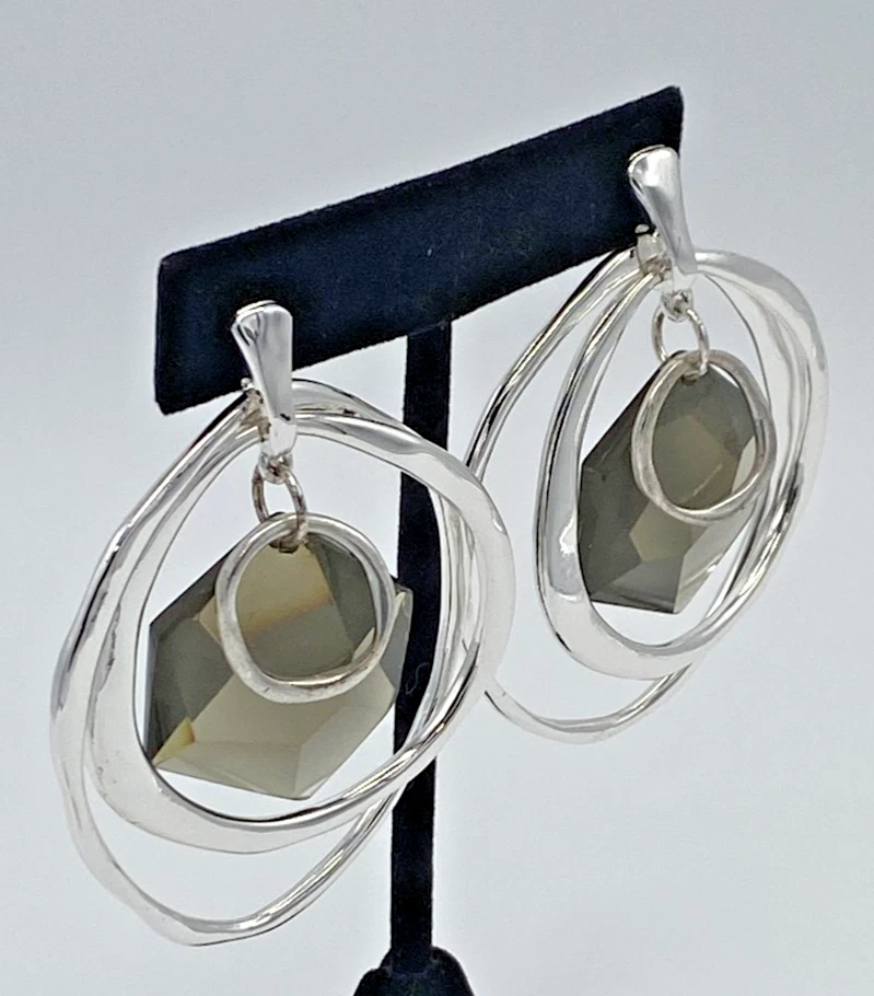 Pendientes colgantes de vidrio orbital Robert Lee Morris Soho, gota de 2" NOS Foto 3 de 4