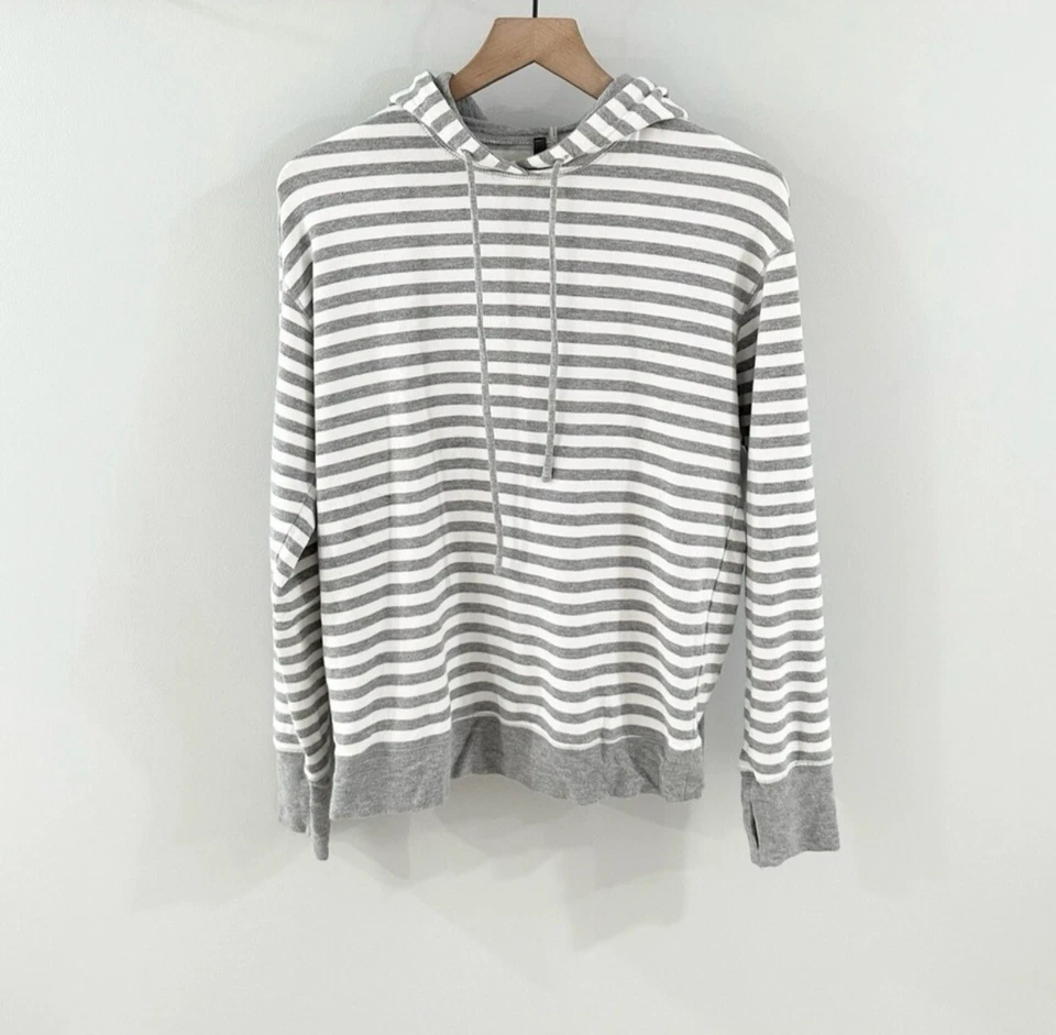 Pullover con capucha Vimmia gris a rayas talla pequeña Foto 3 de 4