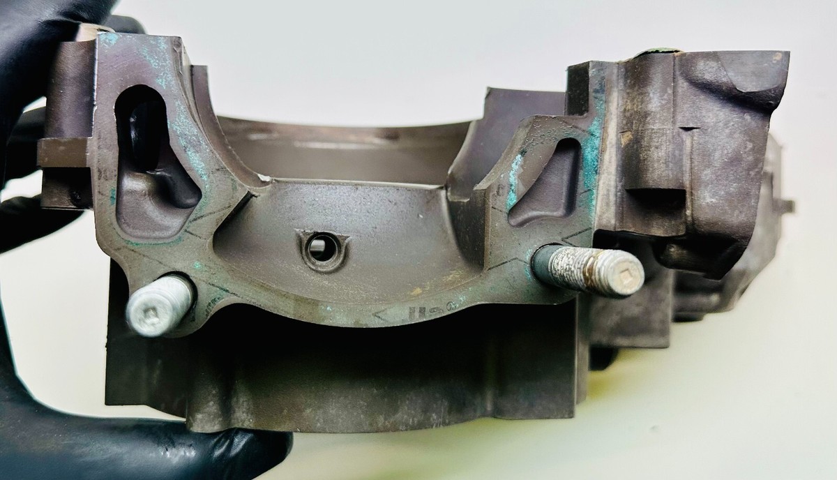 1998 KTM 380 250 300 EXC ENGINE CASE HALF 54630000944 MOTOR