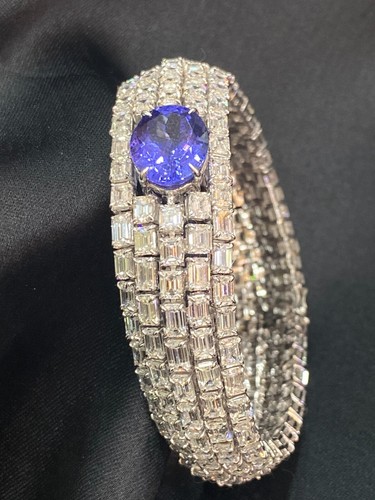 36,30 Ct Emeraude Forme Naturel Diamants Tanzanite Tennis Bracelet 18K Or blanc - Foto 7 di 16