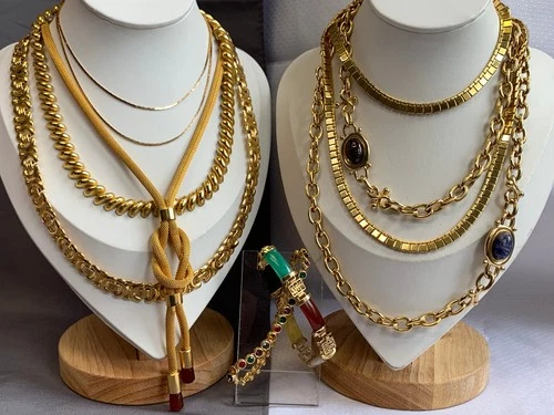 Vtg Costume Jewelry Lot Golden Accent Pieces Natural Stones & Faux Gemstones