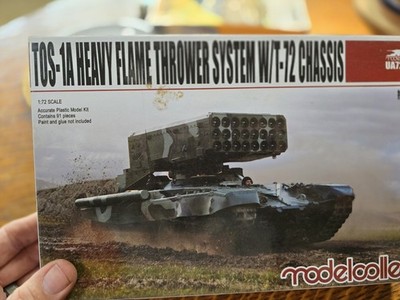 Open Box Modelcollect 1 72 TOS 1A FLAME THROWER SYSTEM W/T72 CHASSIS