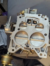 Rochester Quadrajet carburetor GM 29909 4 barrel 70 7062757 or 7064539 (?)