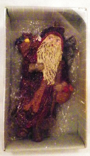 Adorno de Navidad de Papá Noel Belsnickel resina plástica en caja - Imagen 2 de 4