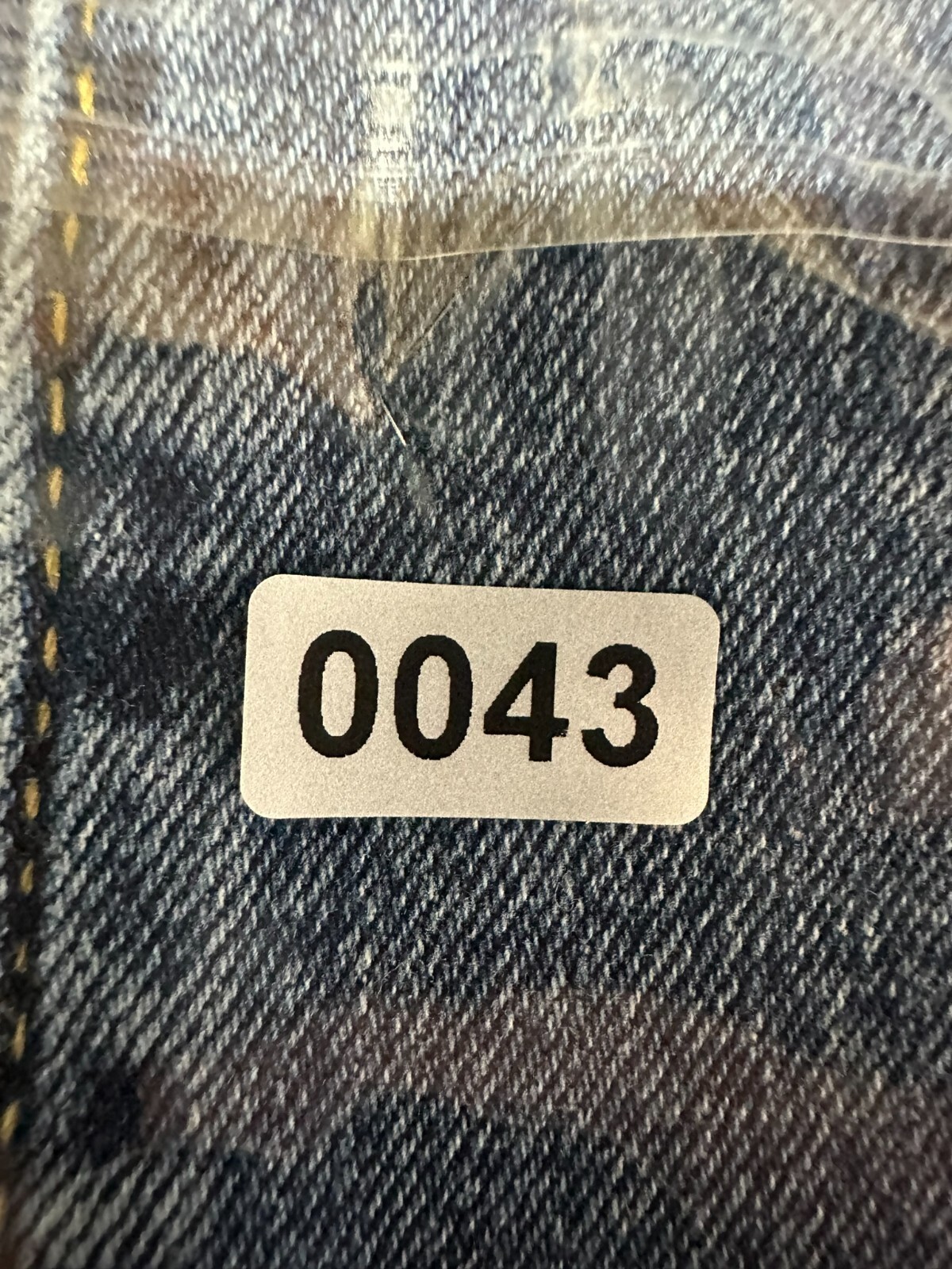 Universal Thread Medium Wash Long Blue Jeans Woma… - image 7