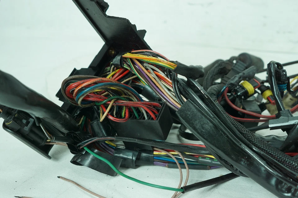 2010 Harley Sportster XL883N Iron OEM Main Wire Wiring Harness Loom 42879-10 Foto 3 de 4