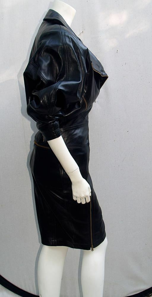 NWT VINTAGE ALAIA BLACK LAMBSKIN LEATHER MOTORCYCLE ZIPPER NWT VINTAGE ALAIA BLACK LAMBSKIN LEATHER MOTORCYCLE ZIPPER