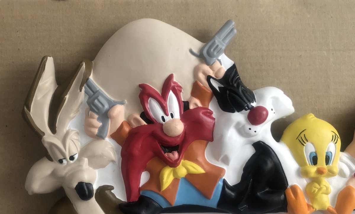 Vintage LOONEY TUNES 1994 WARNER BROS STUDIO STORE 3D