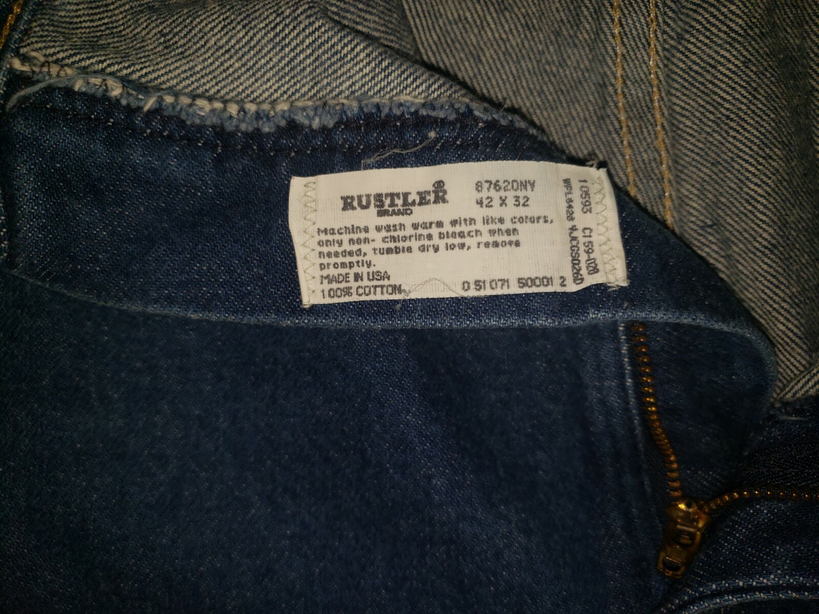 Vintage Rustler Tag 42x32 Blue Denim 