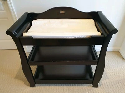 gumtree boori change table