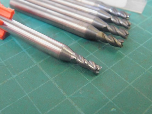 5 Redline Tools 5/32" SE 3 Flute ALCRN Coated End Mill REM1028 1 New 4 Used - 第 3/6 張圖片