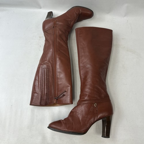 Cobbies Women’s 7.5 7 1/2 Tall Boots Vintage Zip Up Inside Lining Is Falling - Picture 9 of 13