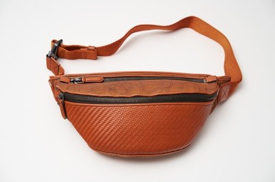 Ermenegildo Zegna hellbraune Leder Pelle Tessuta Messenger Bag Umhängetasche unbenutzt