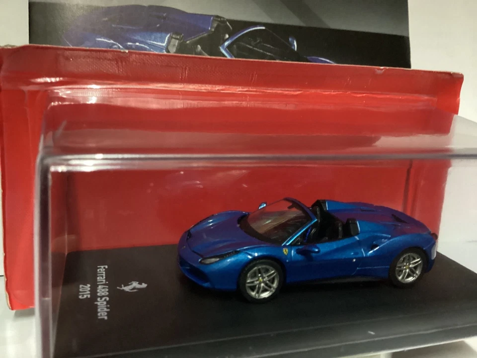 FERRARI 488 SPIDER 2015 1/64 die-cast + BOOKLET, Centauria Limited edition - Immagine 3 di 4