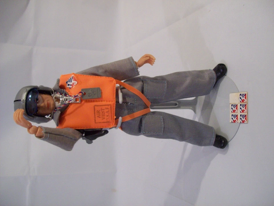 Vintage Mego Action Jackson U.S.A.F. Pilot 1971 complete near mint NR .99 bid! - Image 2 of 4