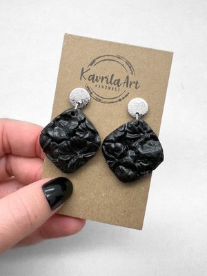 Einzigartige handgefertigte schwarze florale Ohrringe künstlerischer leichter Schmuck
