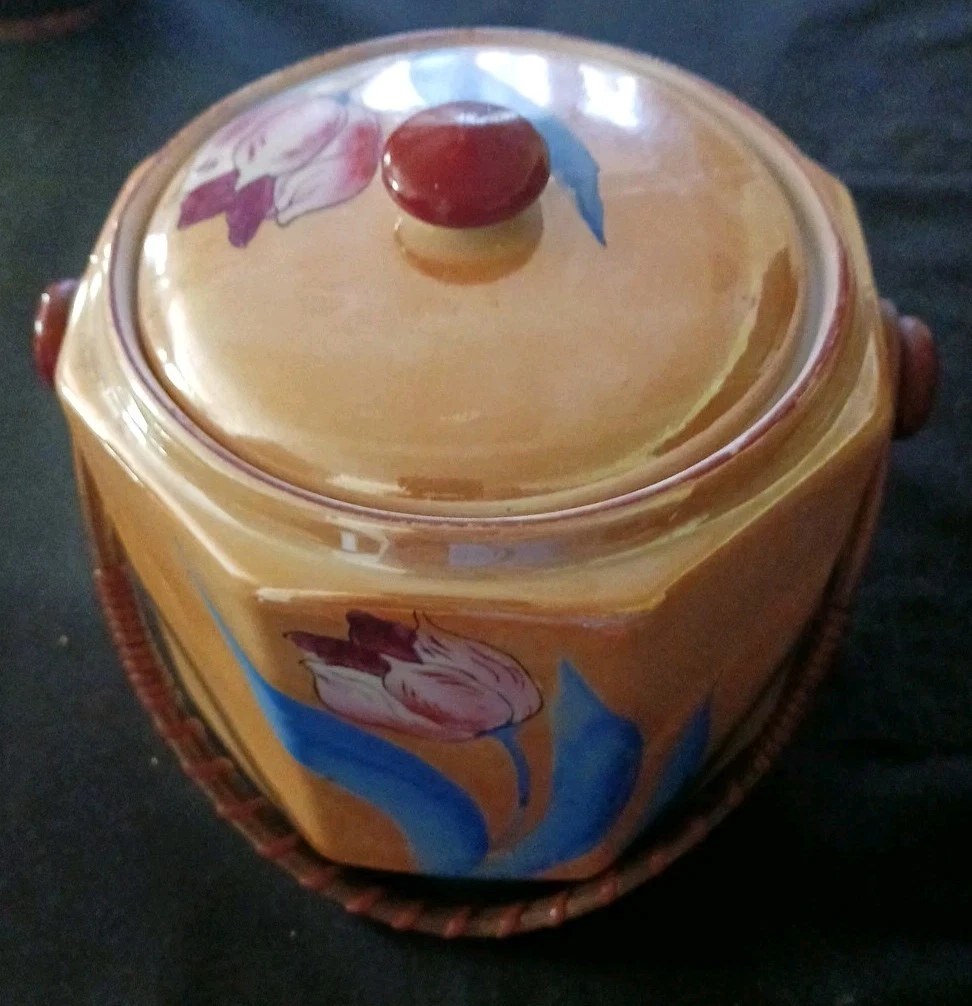 Japan Biscuit Jar In Vintage Collectible Cookie Jars Pre-1970 for
