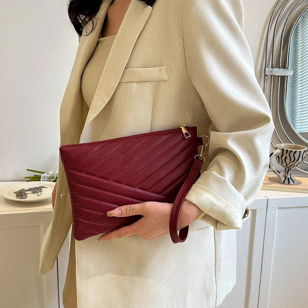 Clutch for top cocktail party