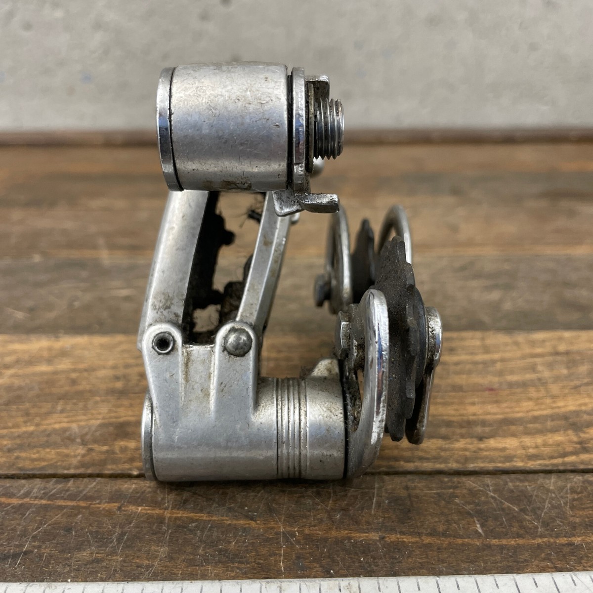 Vintage Shimano Titlist Rear Derailleur Short Cage 70s Dura