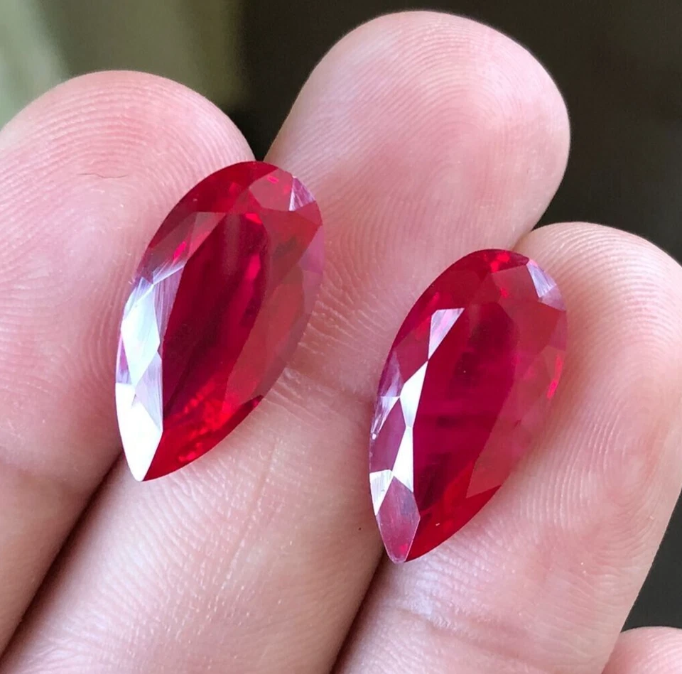 24.65 Cts Lab Created Pink Ruby Faceted 20x10x7 MM Pair Pear Shape Ruby Gemstone - Image 4 of 4