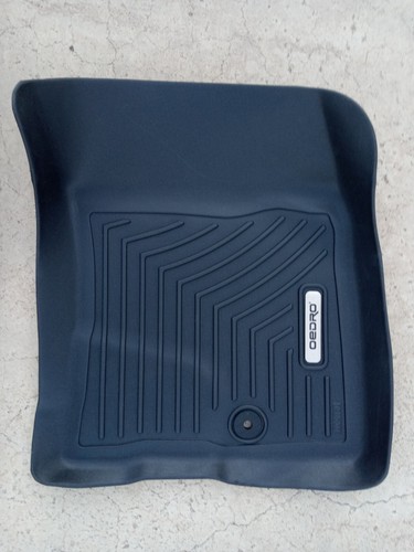 Oedro JEEP Cherokee 2016-20 3pc Floor Liner - Front 2pc + 2nd Row - Lightly Used - Bild 6 von 9