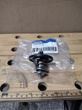 Mando 22A1076 New Thermostat Kia Rondo Optima 2006-2010 OEM Manufacturer 