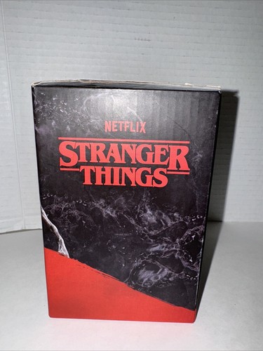 Paladone Stranger Things Mug Gift Set, 300ml Coffee Mug (no Socks) - Picture 2 of 8