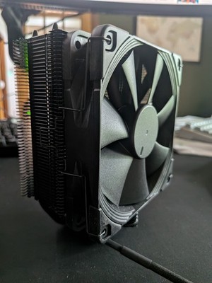 NH-U12S chromax.Black, 120mm Single-Tower CPU Cooler (Black)