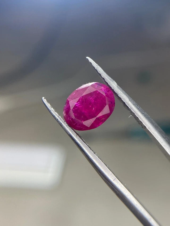 2.20ct | Natural Red Ruby Ovel Cut, Loose Gemstone | Jegdalak, Afghanistan. - Image 3 of 4
