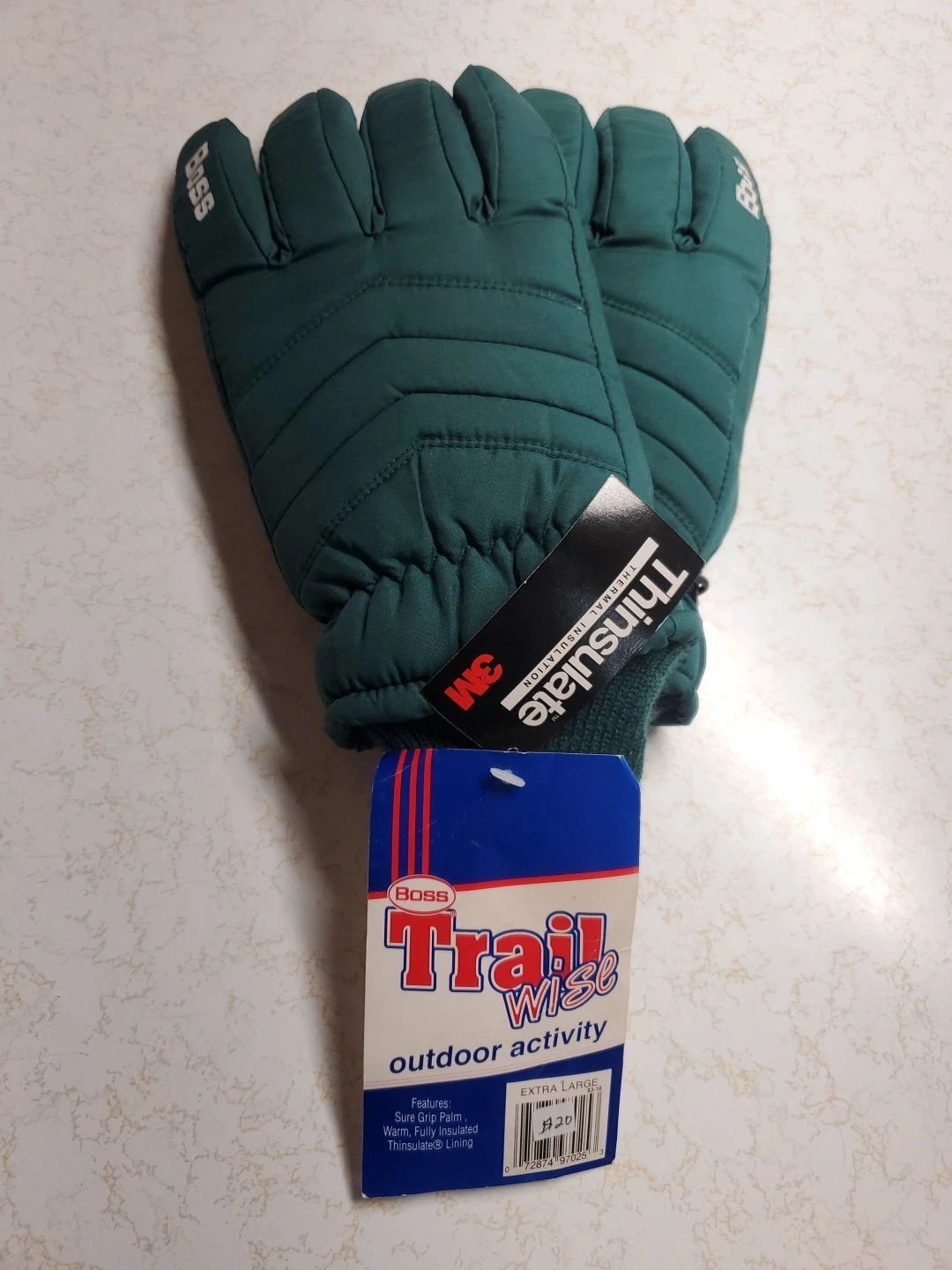 XL Boss Trailwise Outdoor Activity 3M Thinsulate Green Gloves with Clip