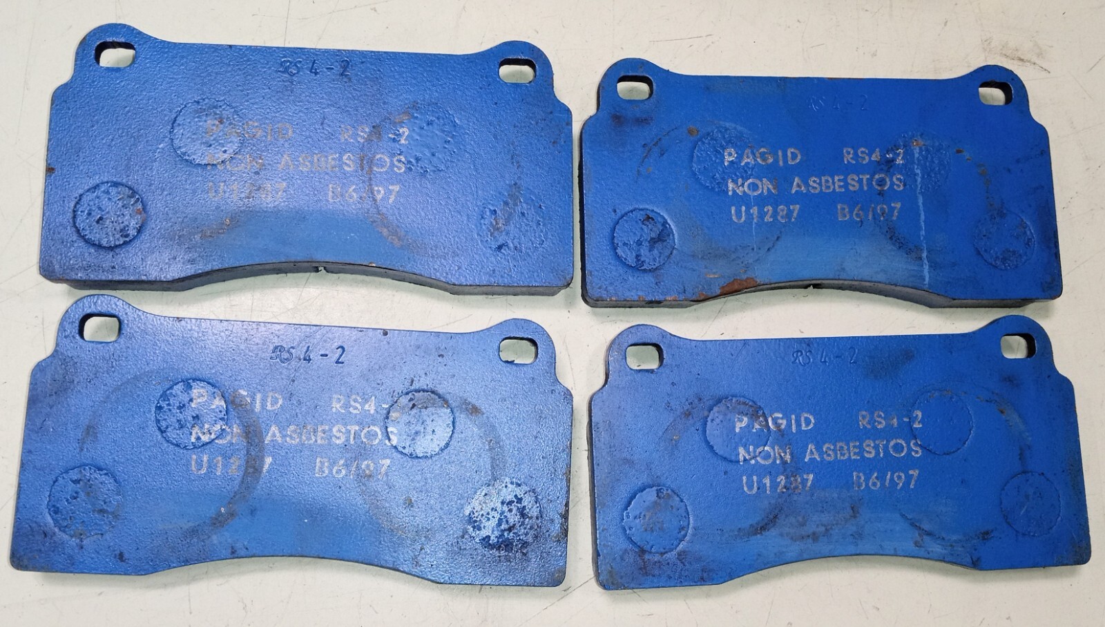 Ferrari F40 Front Brake Pad Set_148983_High Performance_GENUINE